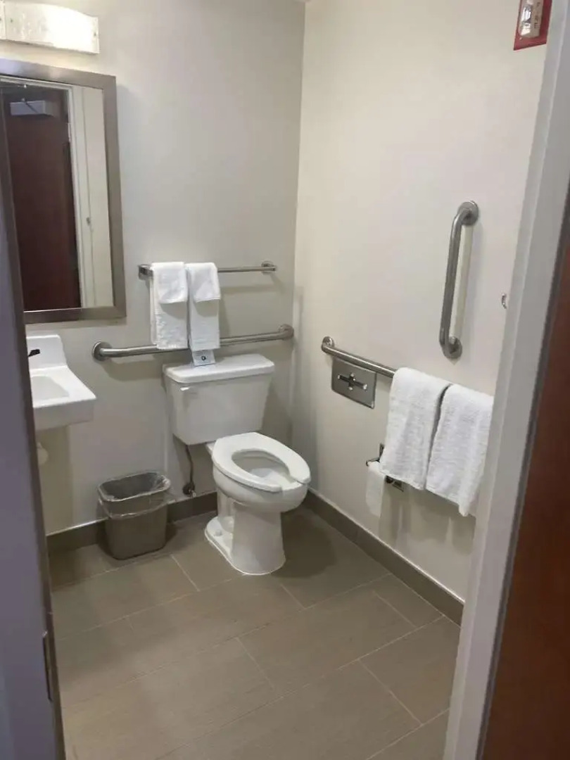 SureStay Hotel by Best Western Grayson