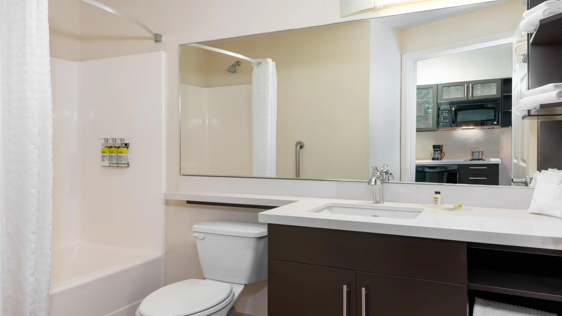 Candlewood Suites Athens by IHG