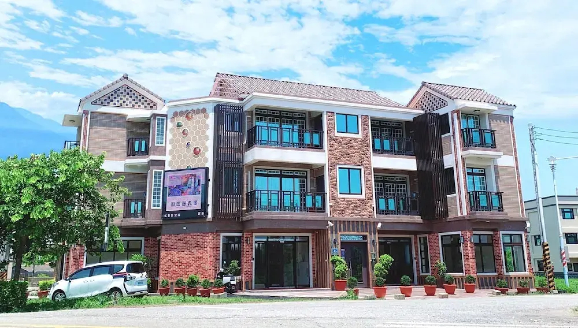 Circle Circle Homestay