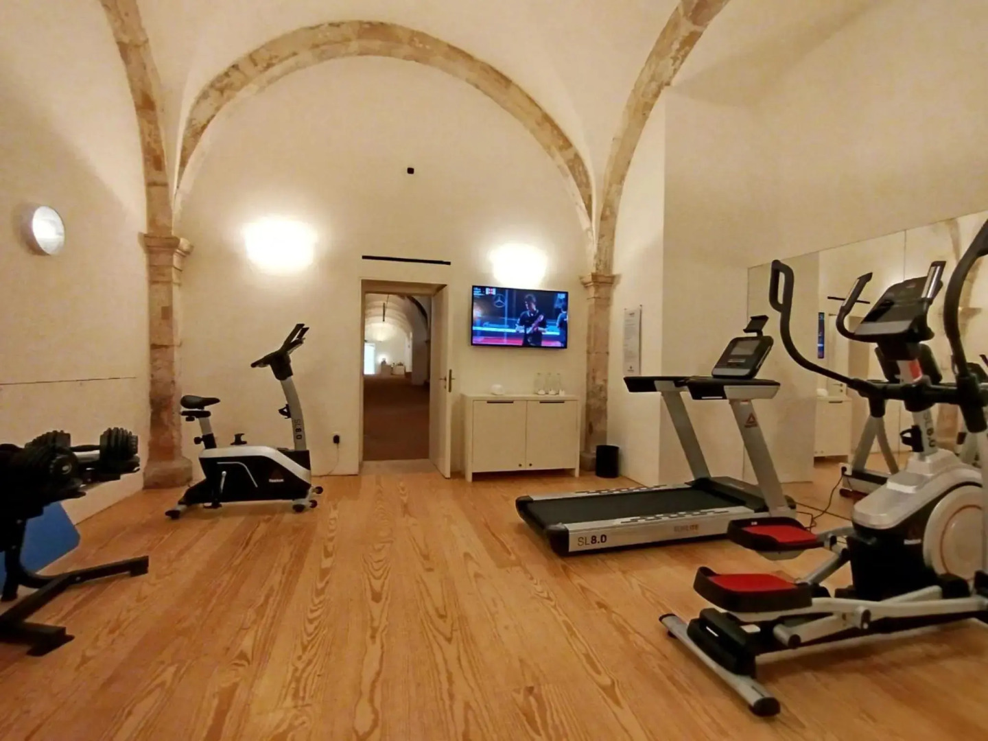 Отель Montebelo Mosteiro de Alcobaca Historic Hotel