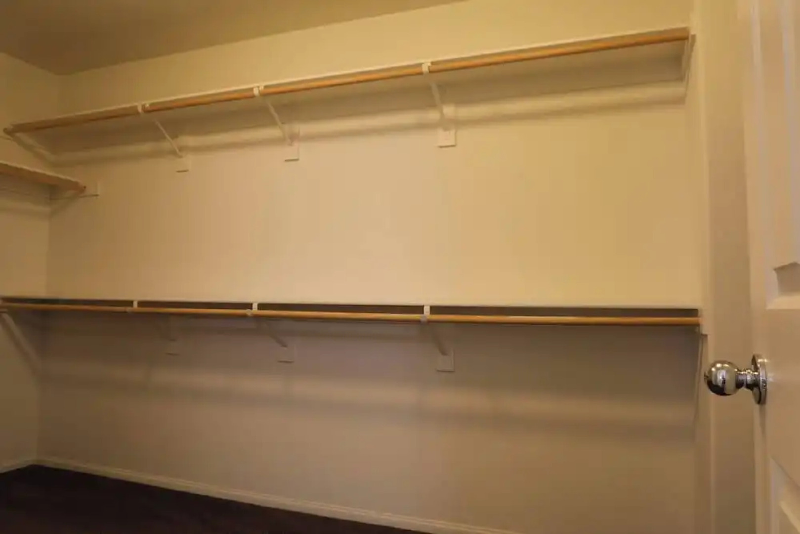 Cheerful 4 Bedroom Entire House Lots Of Open Space