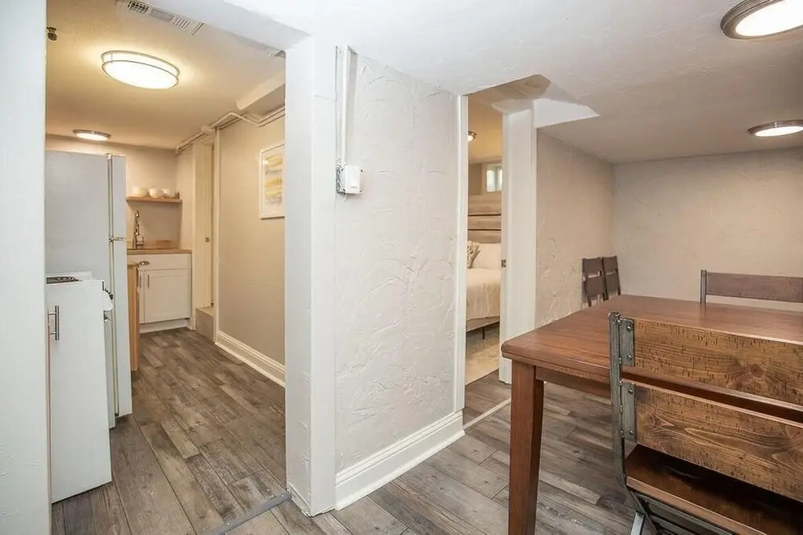 Cozy Retreat | Walk to UNC | FREE Cruiser Bikes