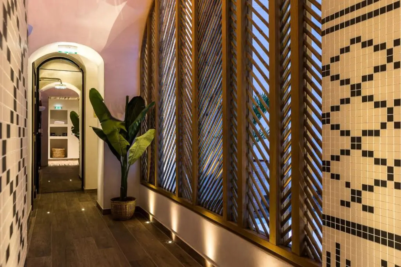 Laz' Hotel Spa Urbain Paris