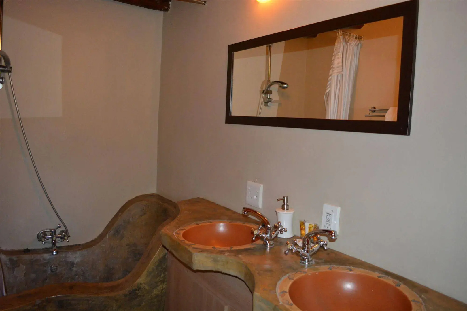 Silonque Bush Estate & Spa