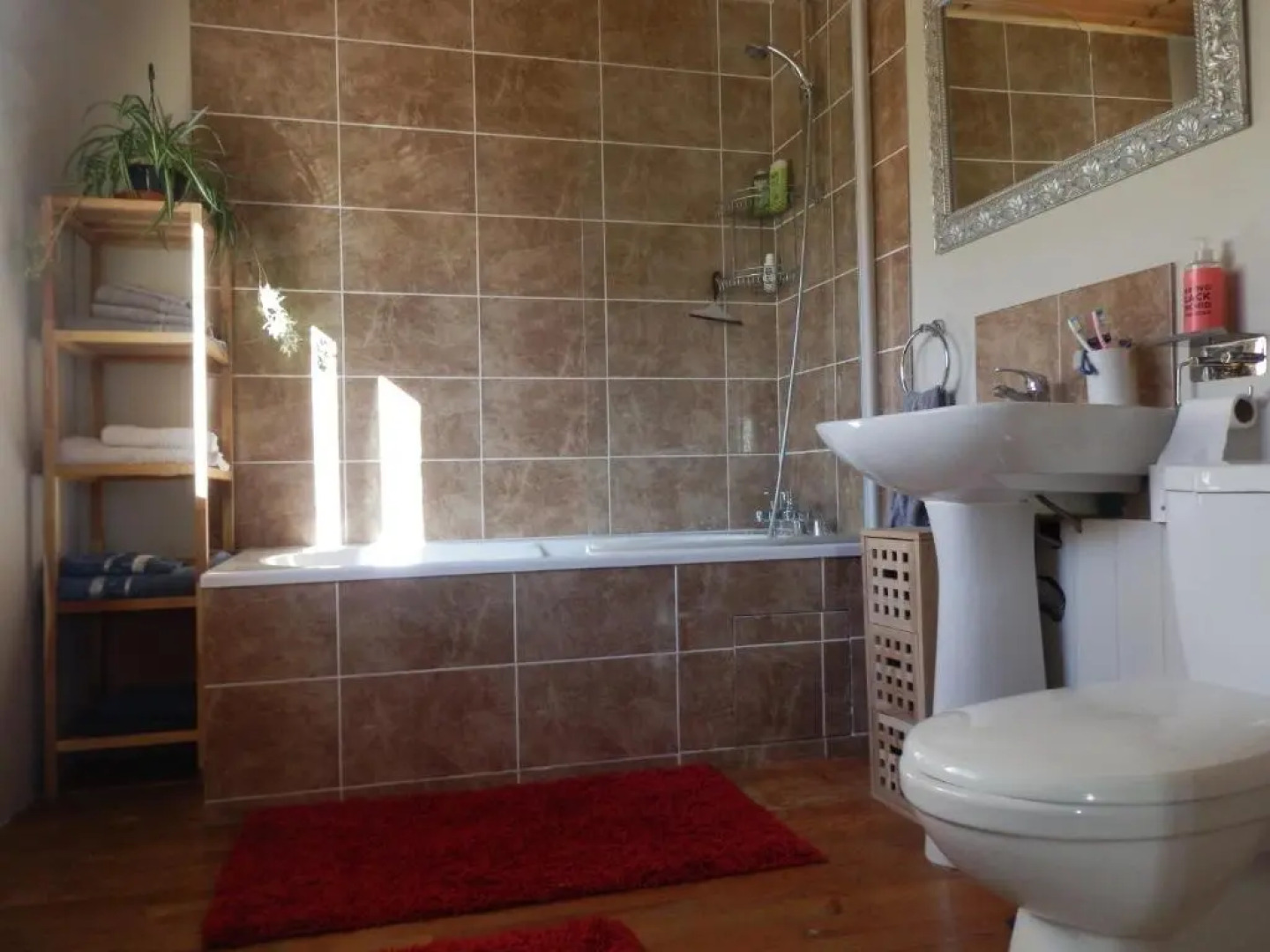 The Railway Cottage at Montazels