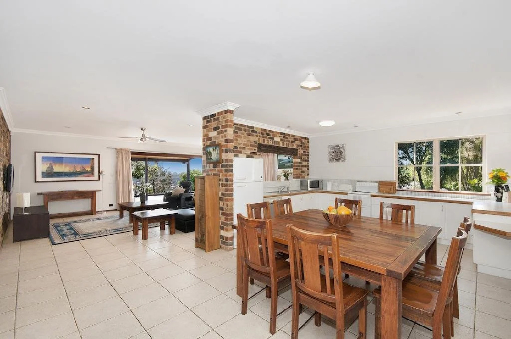 Hacienda Holiday House