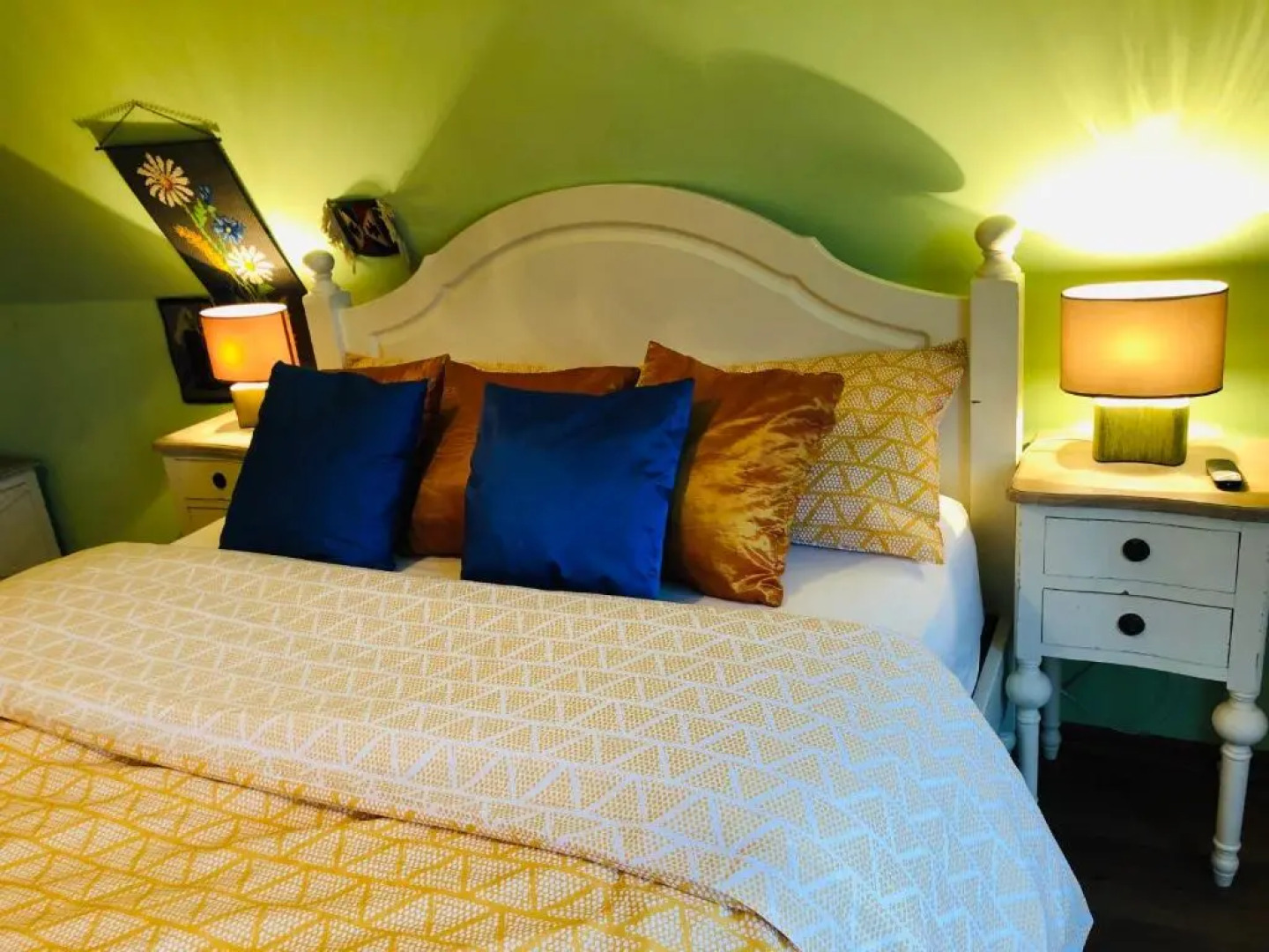 Willa Karolinka Stróża