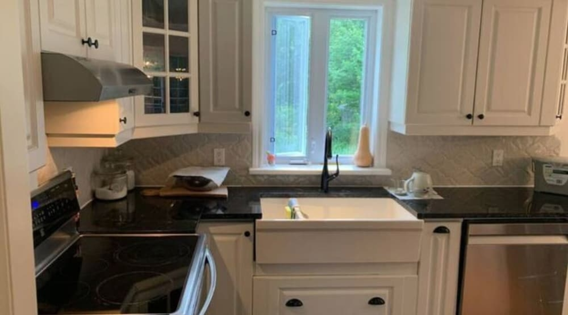 208 Godefroy Casă liniștită cu iaz