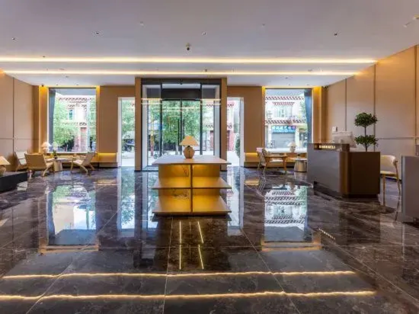 Shangri Boutique Hotel