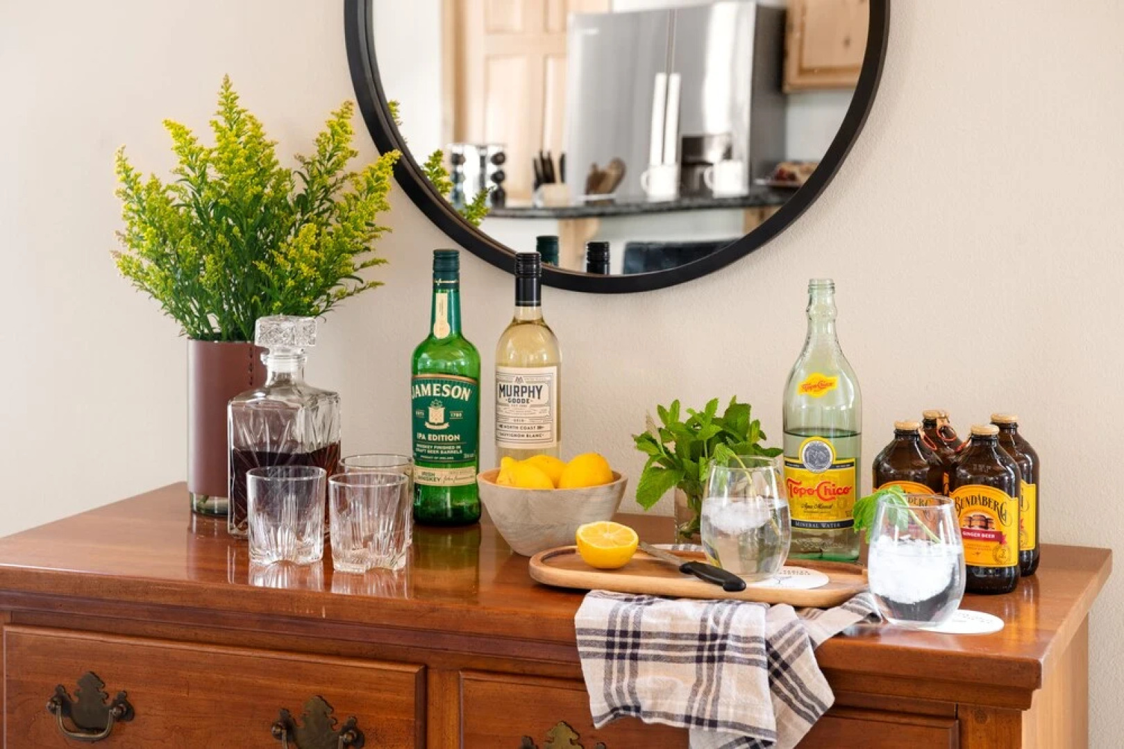 Red Fox by Avantstay Tahoe Home in the Woods w/ BBQ & Outdoor Dining!