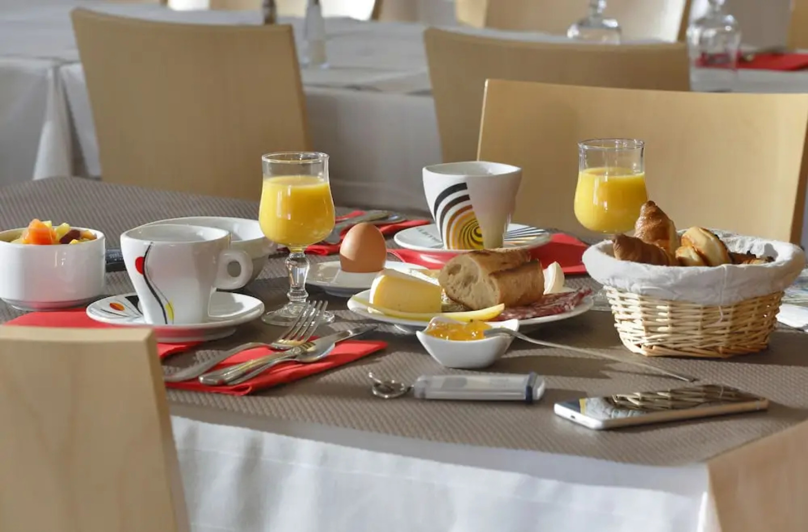 Hôtel Eliova - Le Chaix