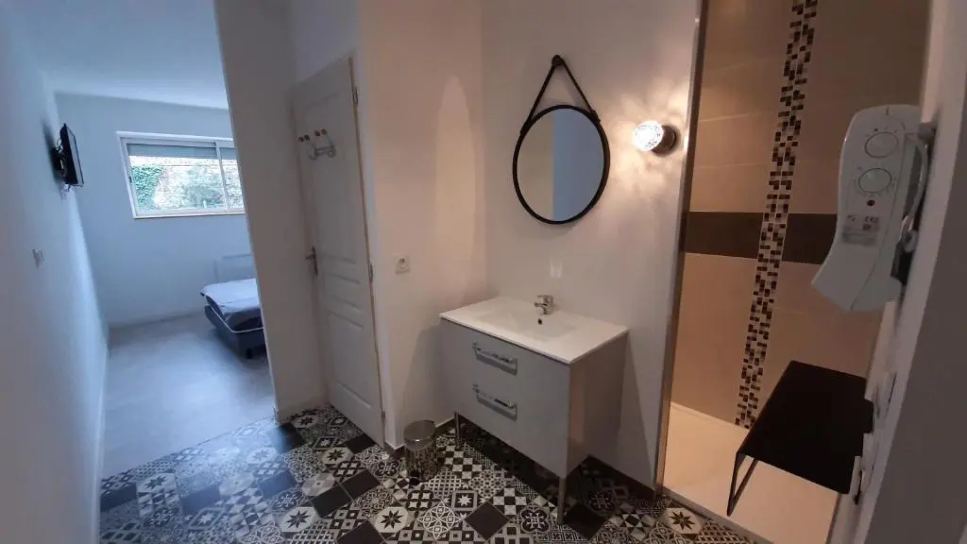 gite des mariés à 7mn du puy du F0U