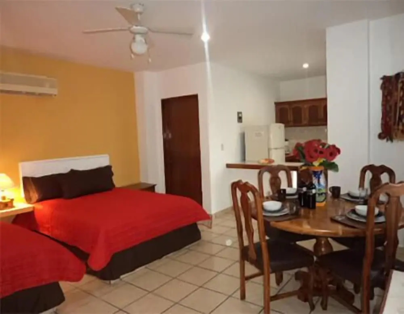 Hotel El Sombrero Suites