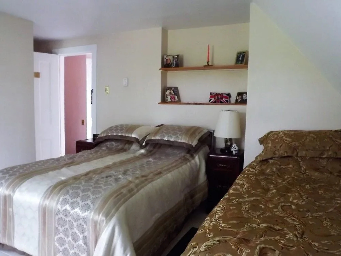 English Experience Bed and Breakfast