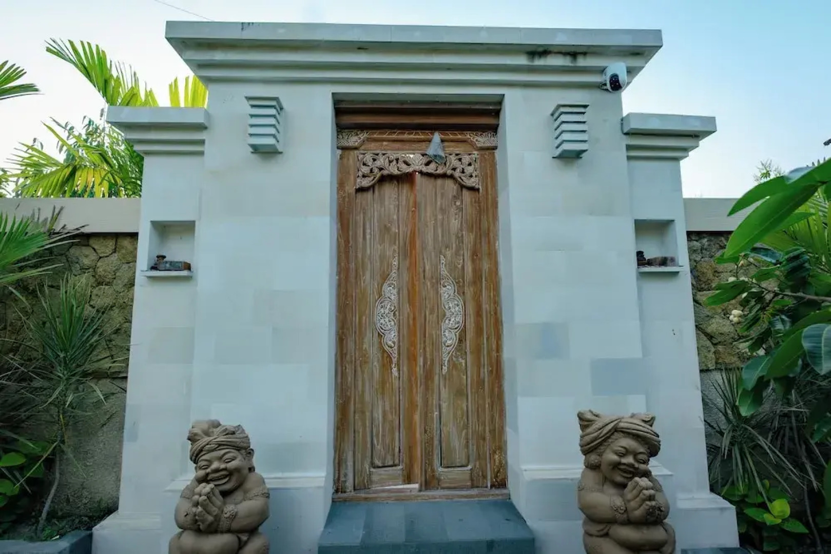 Vil'Latu - 4 Bedrooms Family Villa