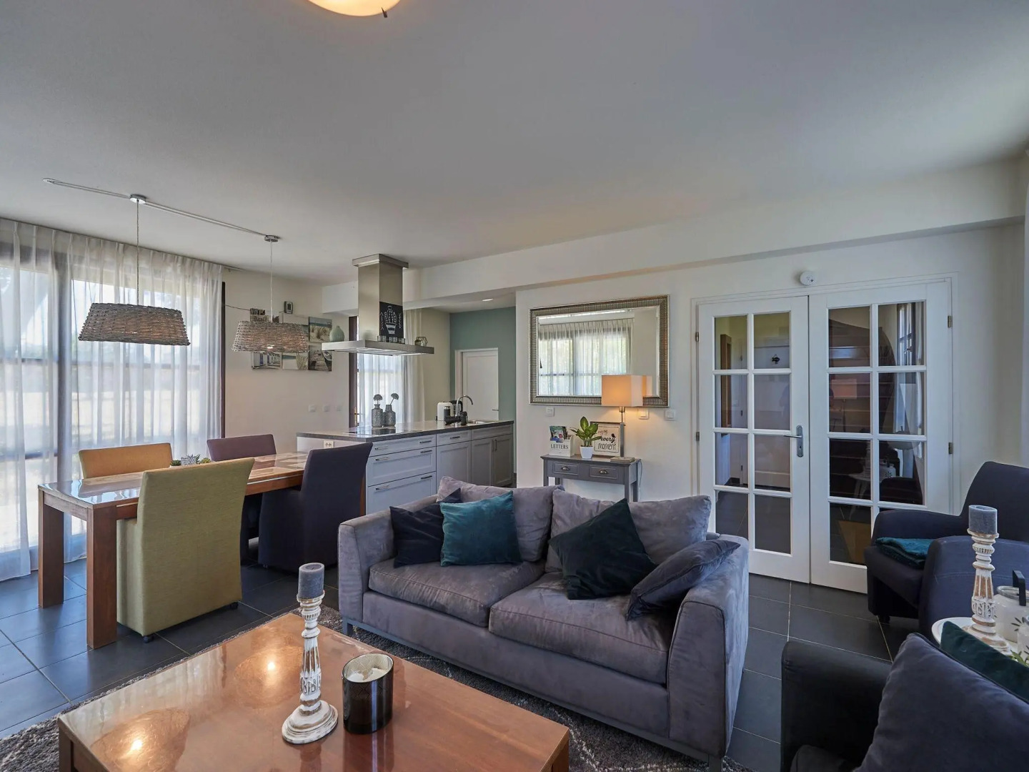 Very luxurious villa with private pool and covered terrace