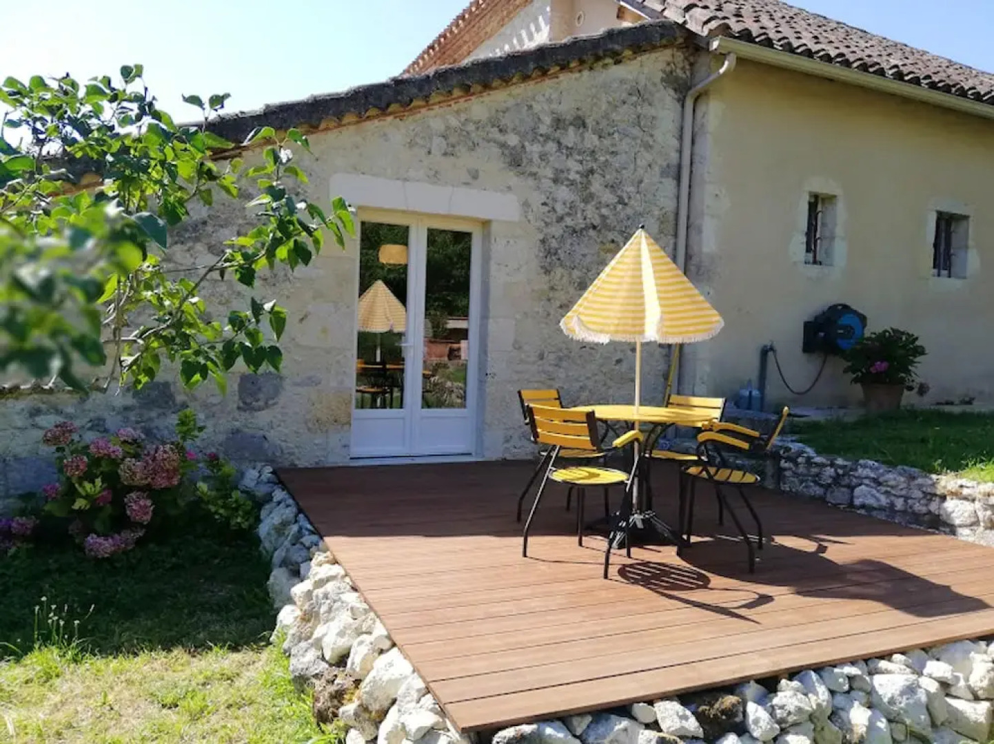 Apartment With 2 Bedrooms in Castéra-lectourois, With Pool Access, Enc