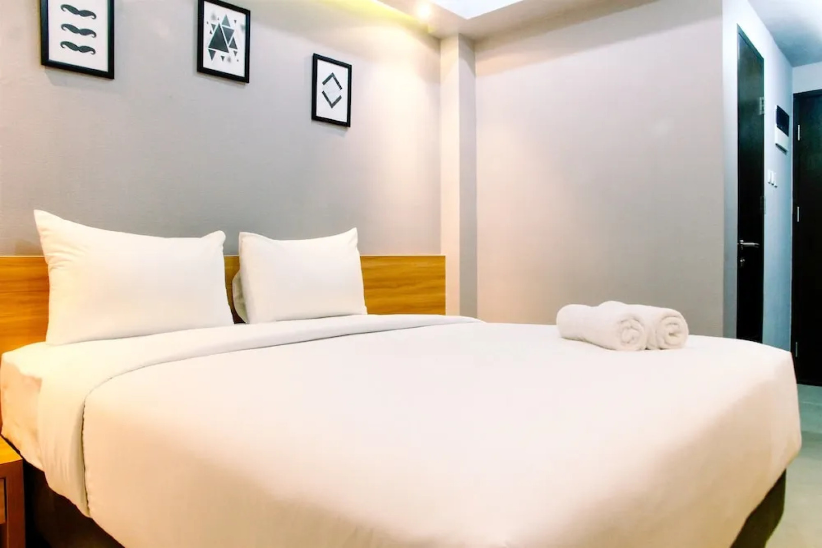 Modern and Comfy Studio @ Mustika Golf Apartment