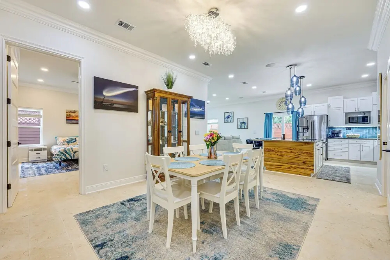 'the Blue Oasis' Jax Beach Gem w/ Coastal Charm!
