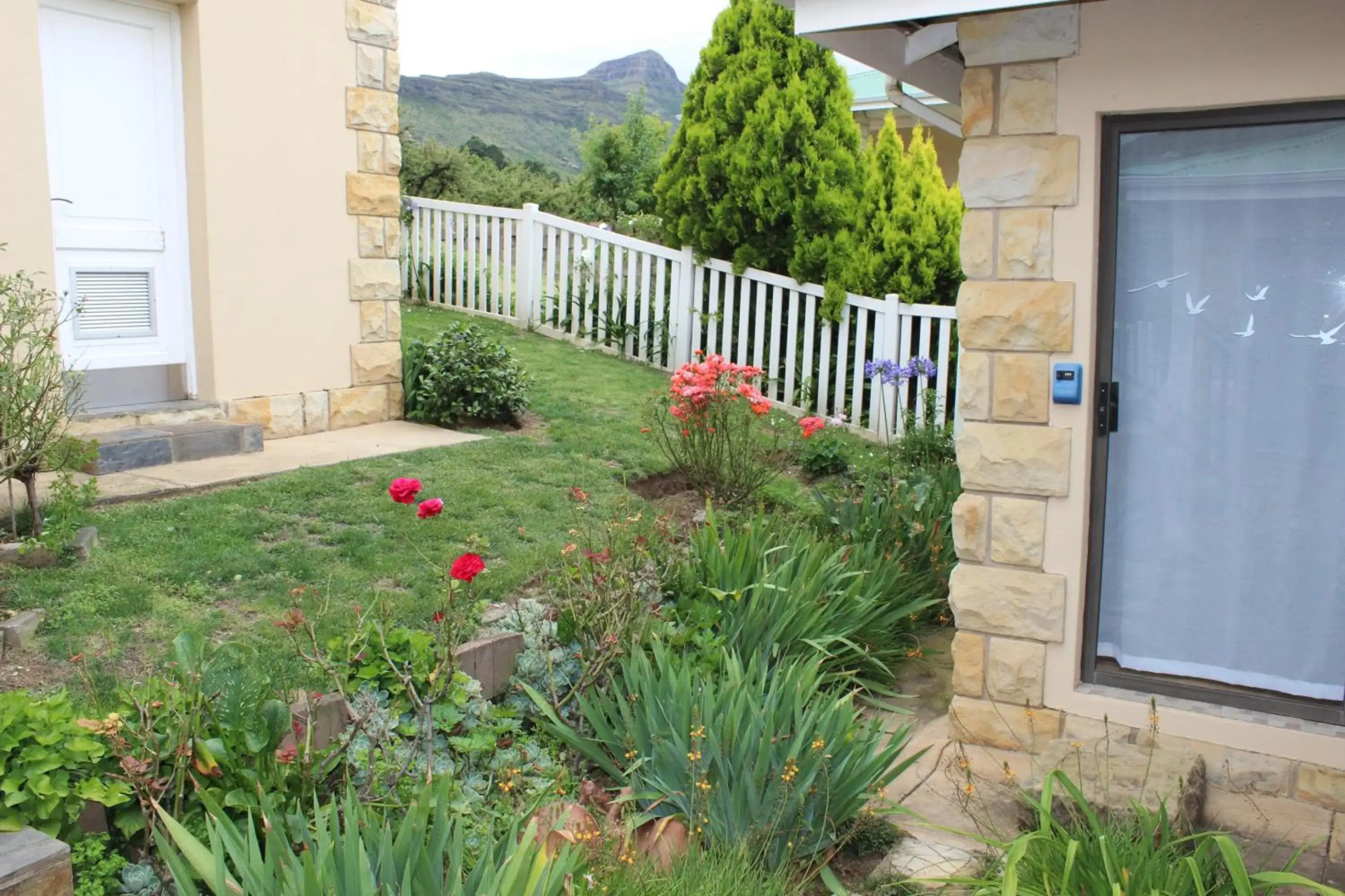 Sunbird Haven Self-Catering Sleeps 8