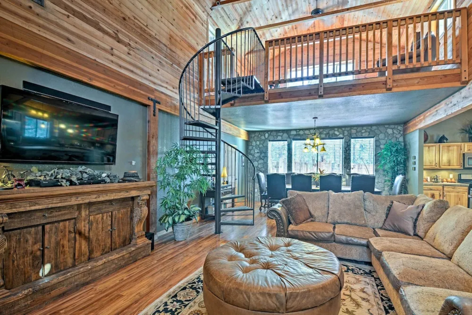Flagstaff Cabin on 5 Acres w/ Fireplace & Fire Pit