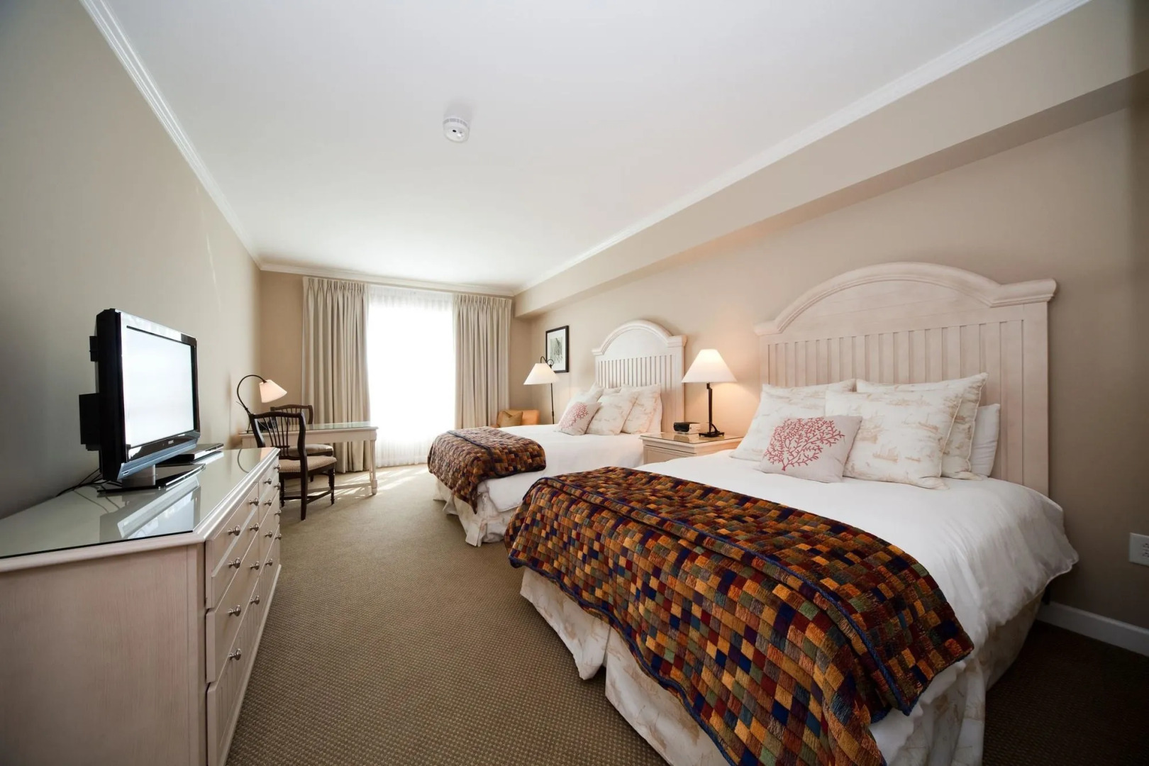 Wild Dunes Resort – Sweetgrass Inn and Boardwalk Inn