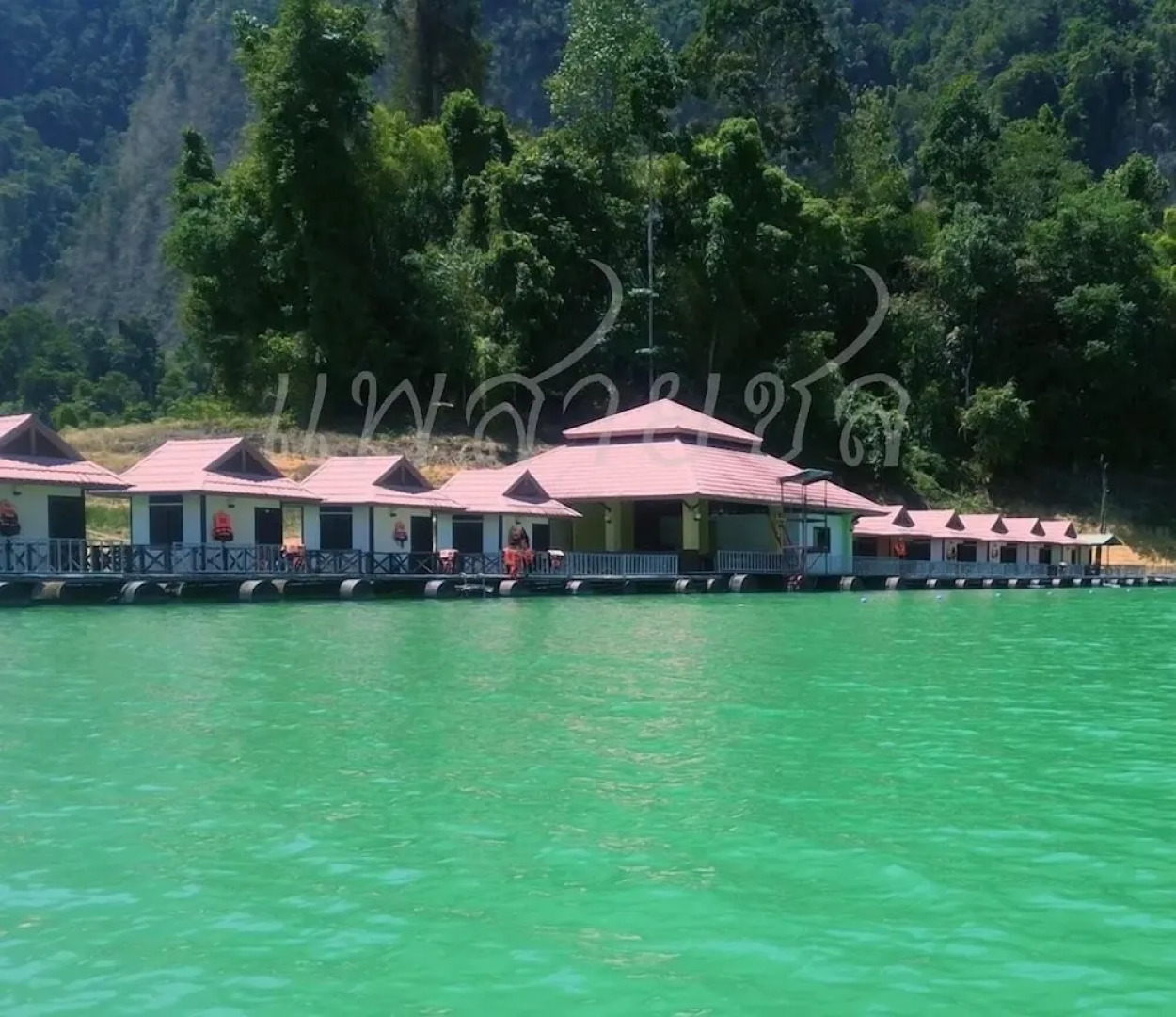Saichol Floating Resort