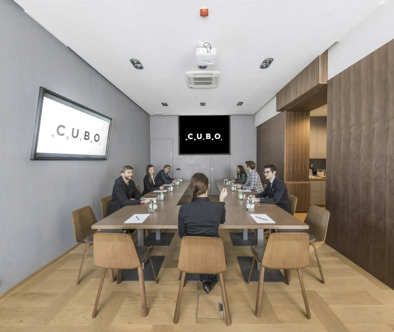 Hotel Cubo