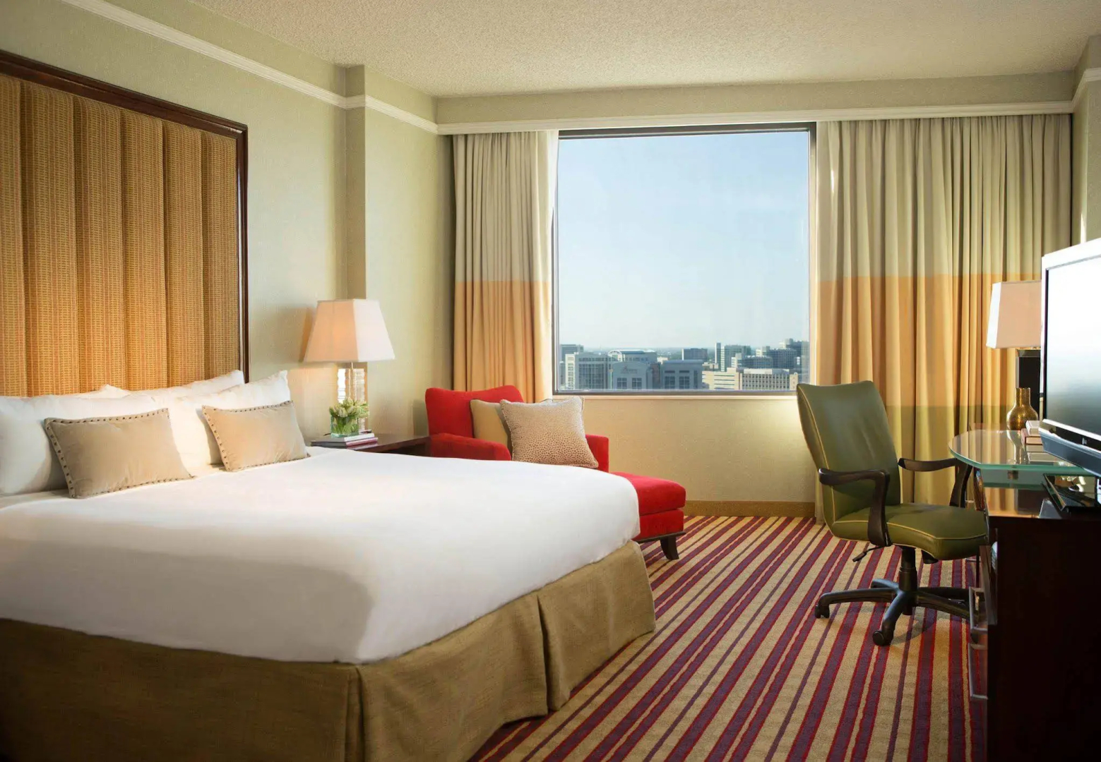 Renaissance Dallas Hotel