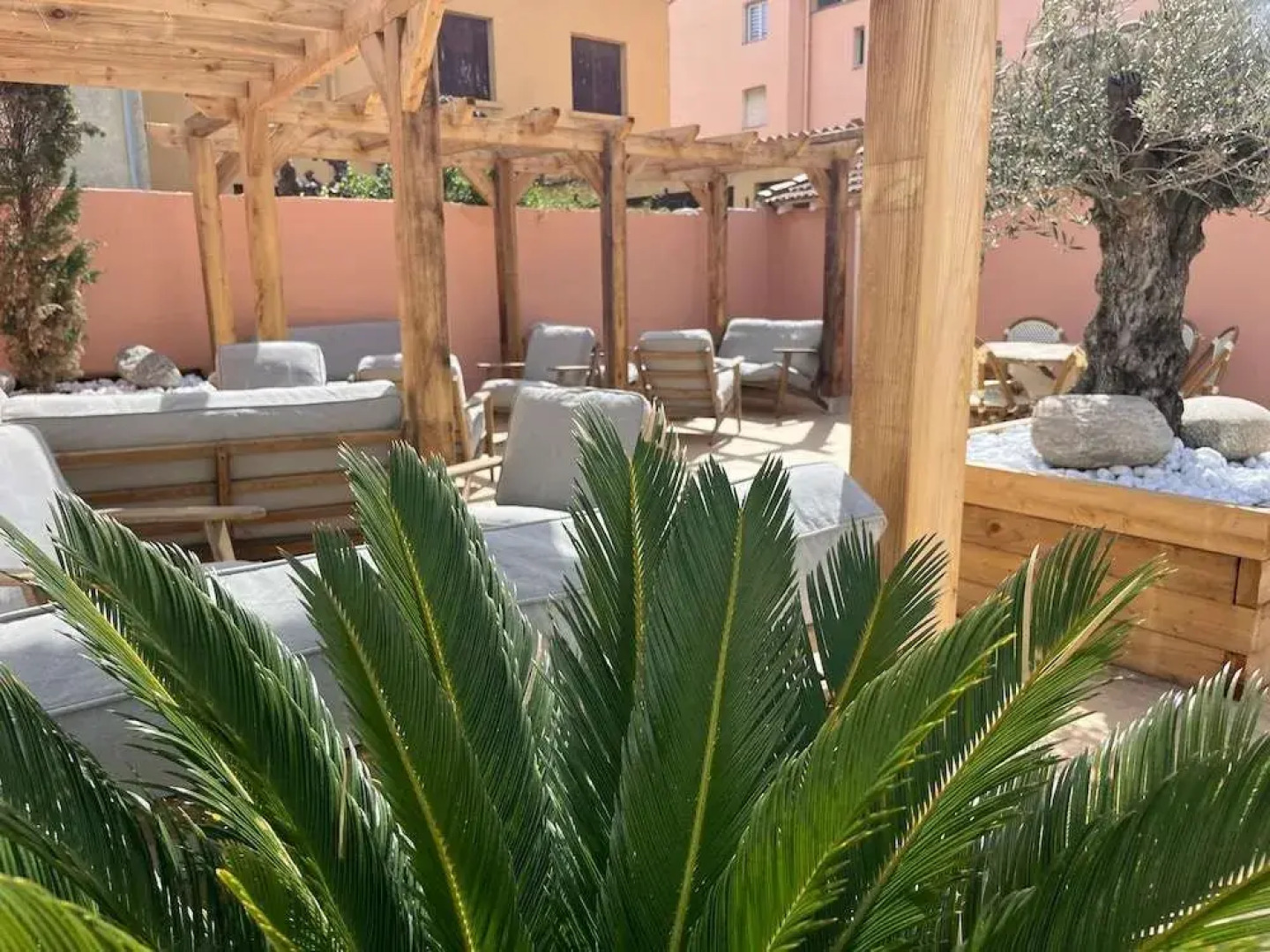 Hôtel Les Sables - Urban Style - by Logis Hotels