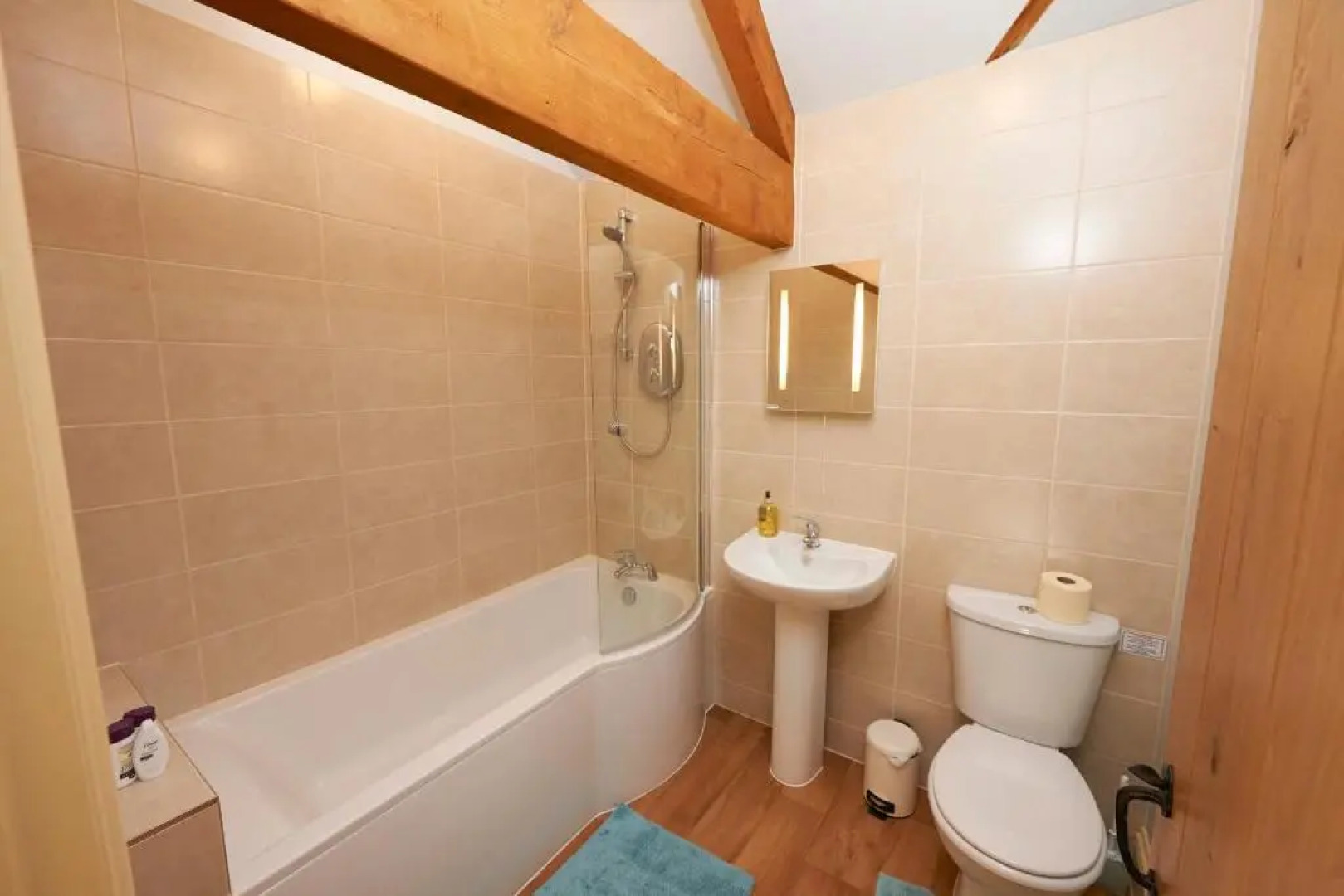 Helm Mount Lodge & Cottages