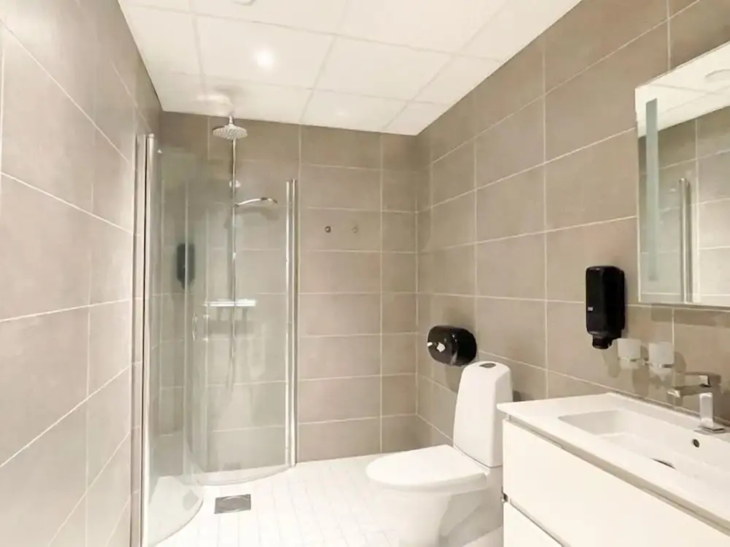 Solstickan Hotell & Vandrarhem