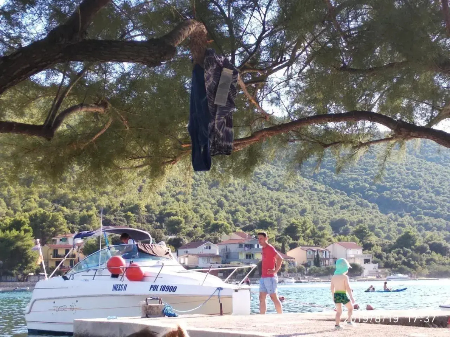 Grebastica Beachfront Apartment