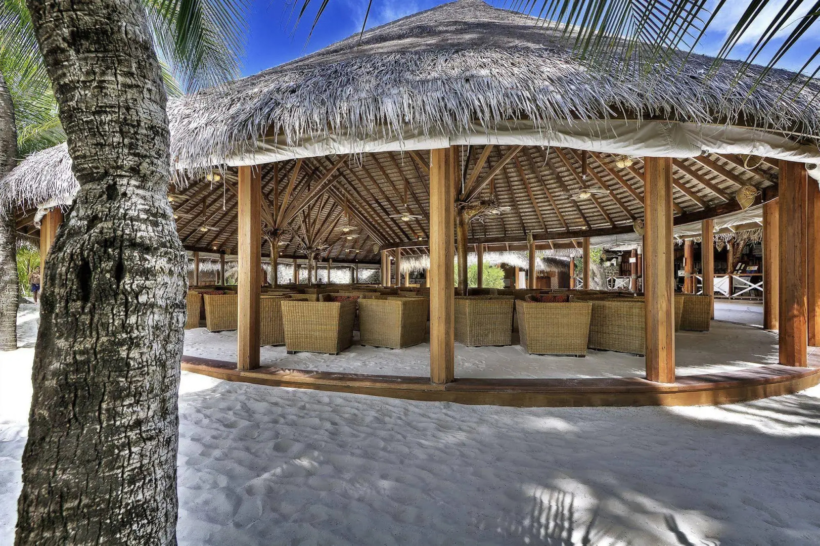 NAKAI Maayafushi Resort
