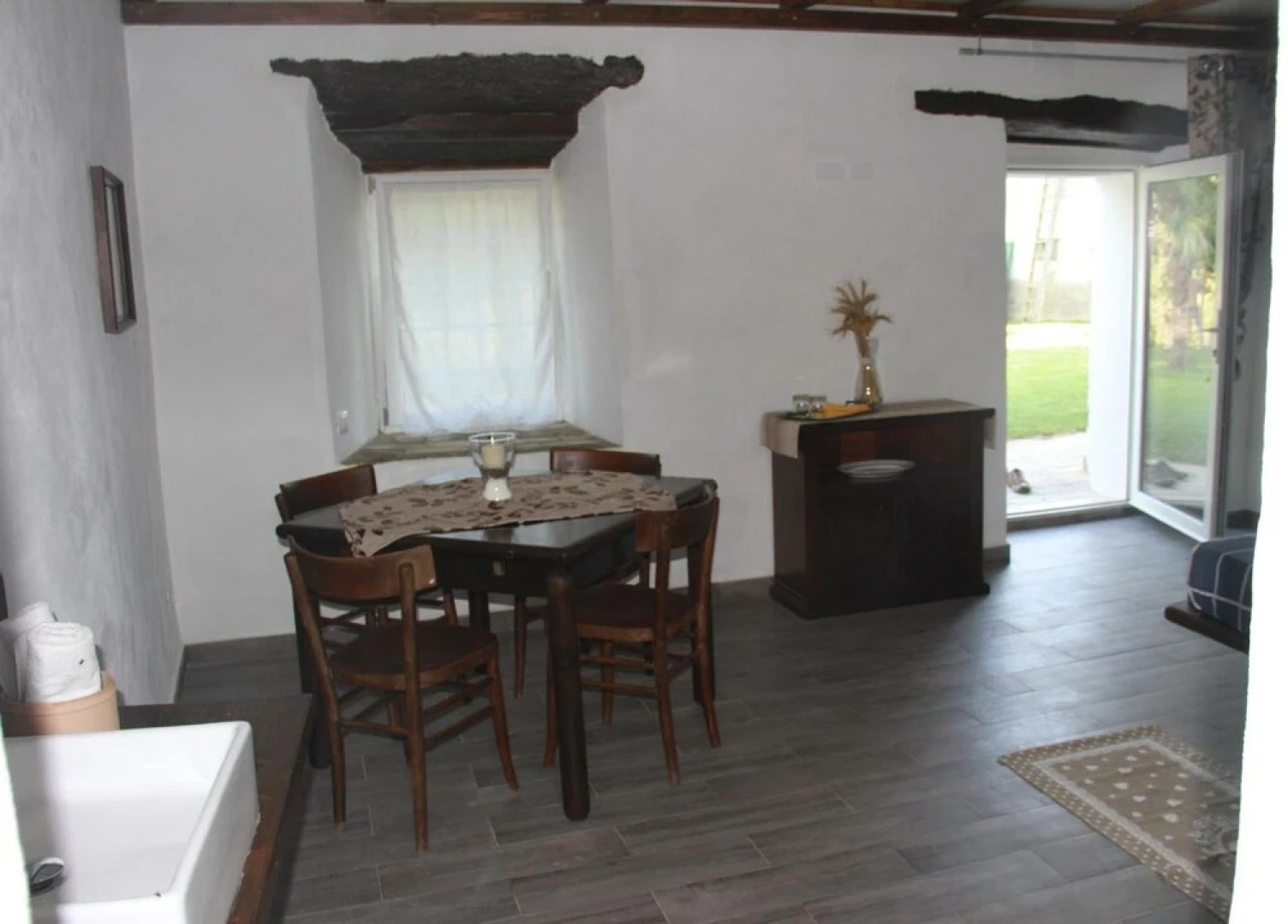 LeAmorine White House B&B