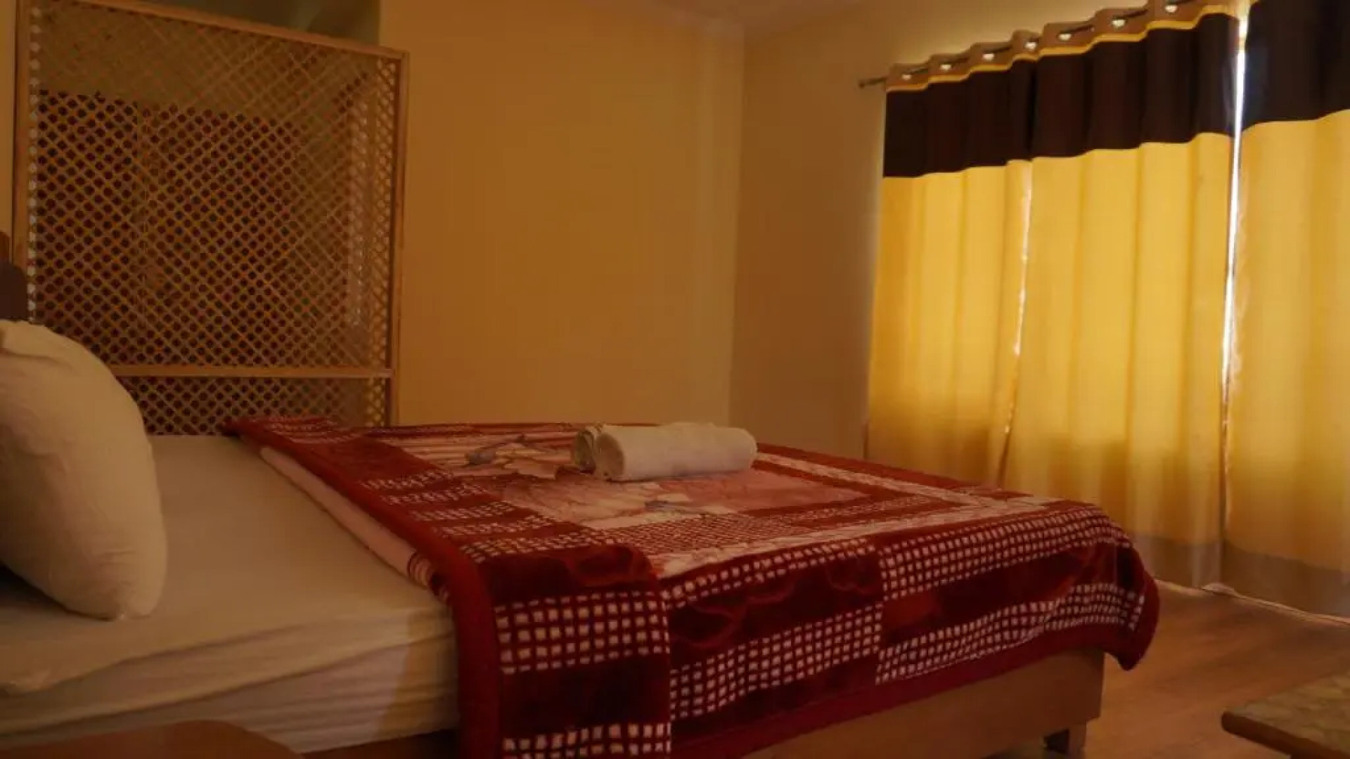 16 Arahat Guest House