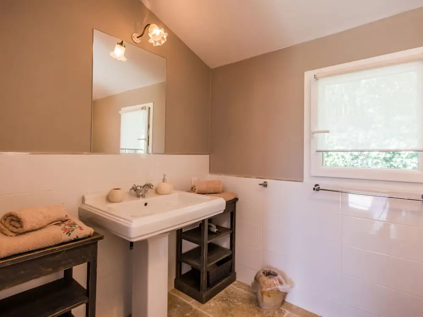 Fancy Villa With Artistic Interiors and Pool in Paradou