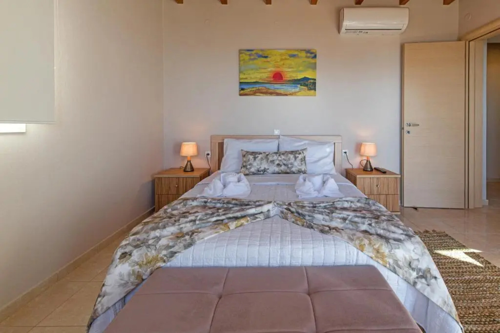 Tranquil sea view villa with private pool, just 2km from the beach!