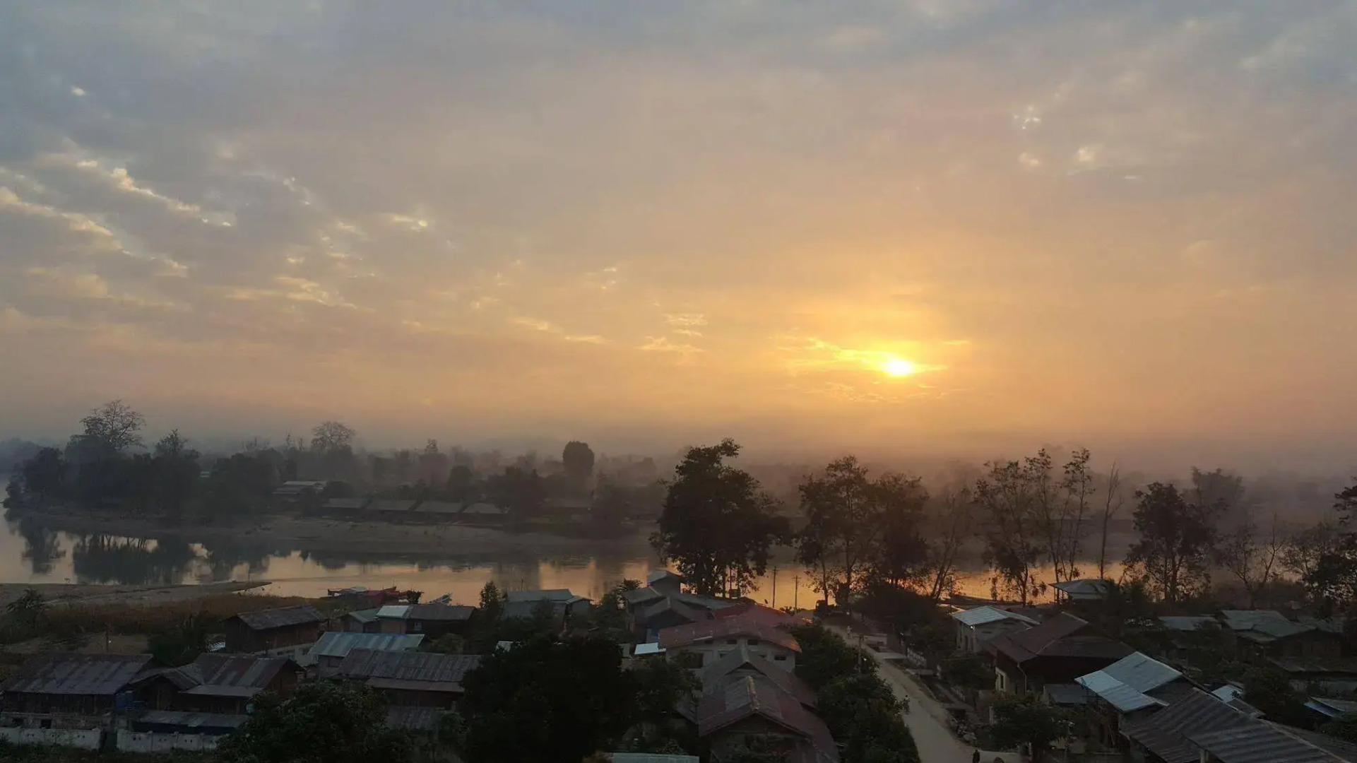 Red Dragon Hotel Hsipaw
