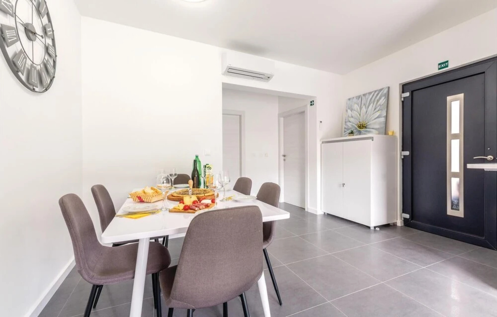 Nice Home in Srinjine With 2 Bedrooms, Wifi and Outdoor Swimming Pool