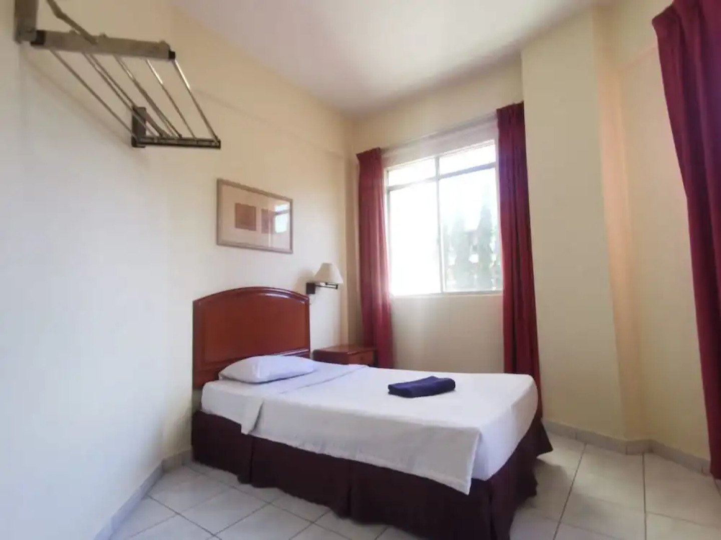 OYO 90061 Kuhara Court Apartment Suite