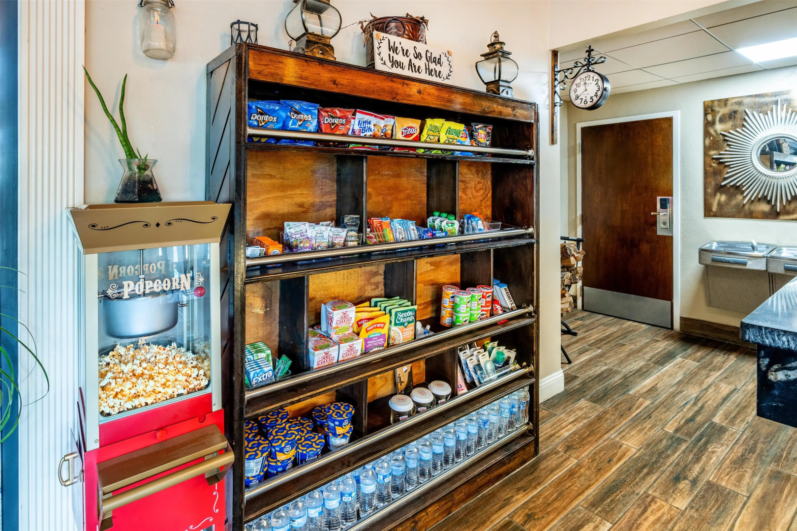 Aiden by Best Western Warm Springs Hotel and Event Center