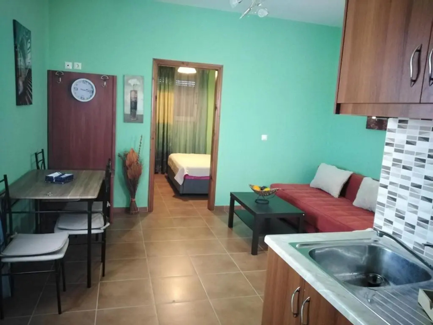 Vicky's apartment Near to the airport Ολόκληρο Διαμέρισμα