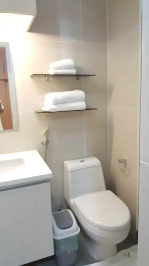 Twin Oaks Place Units