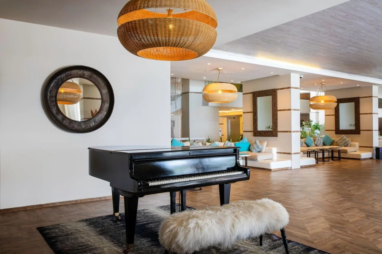 Design Plus Seya Beach Hotel