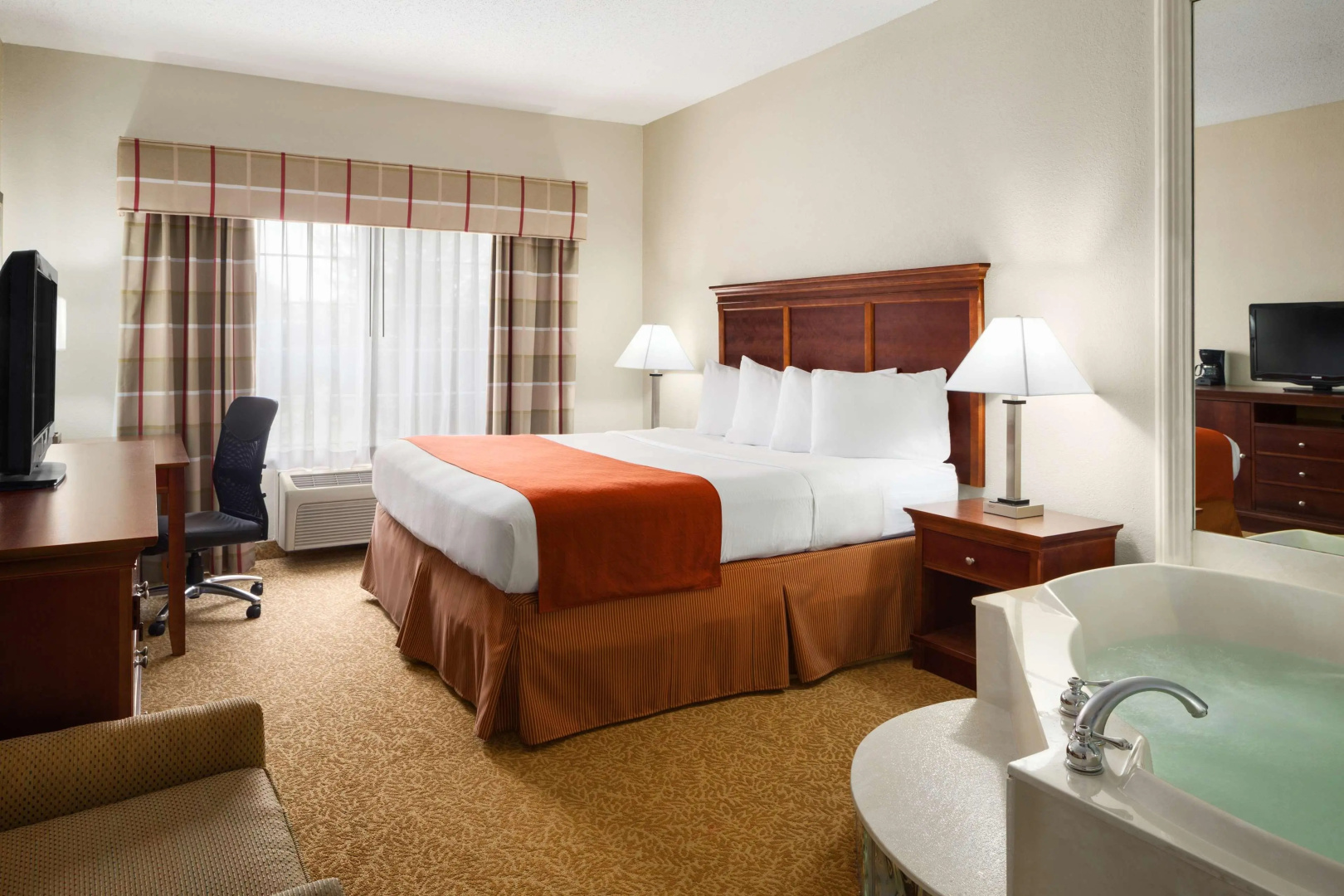Country Inn & Suites by Radisson, Grand Rapids Airport, MI