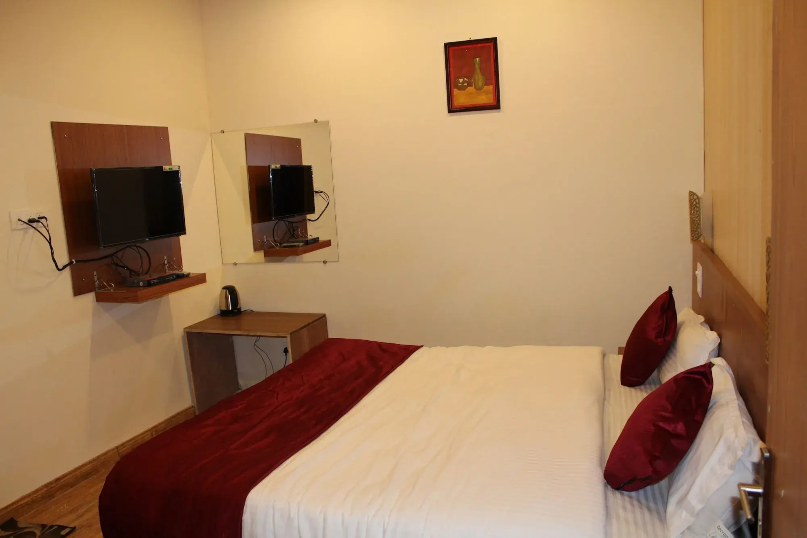 Beyond Stay Kastura Kanatal