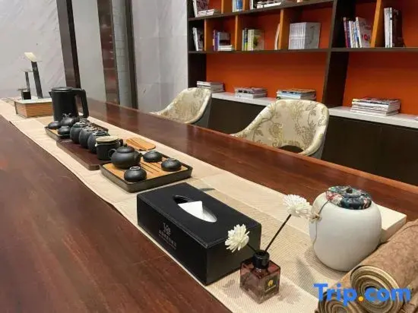 Xingguo Conrab hotel