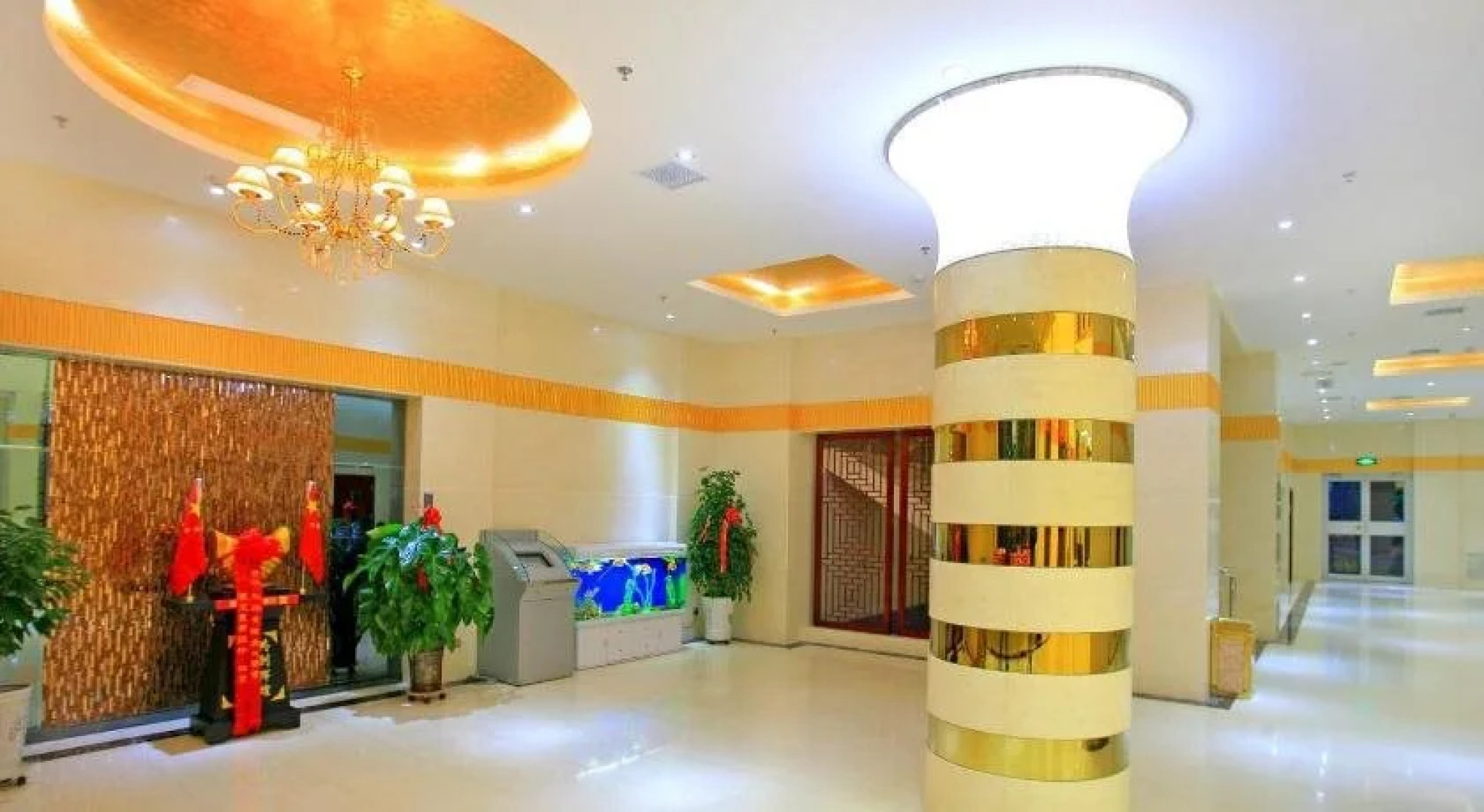 Jiuquan Longteng Hotel