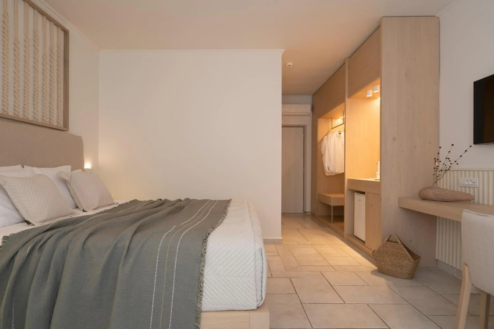 Arkadia Luxury Hotel Apartments